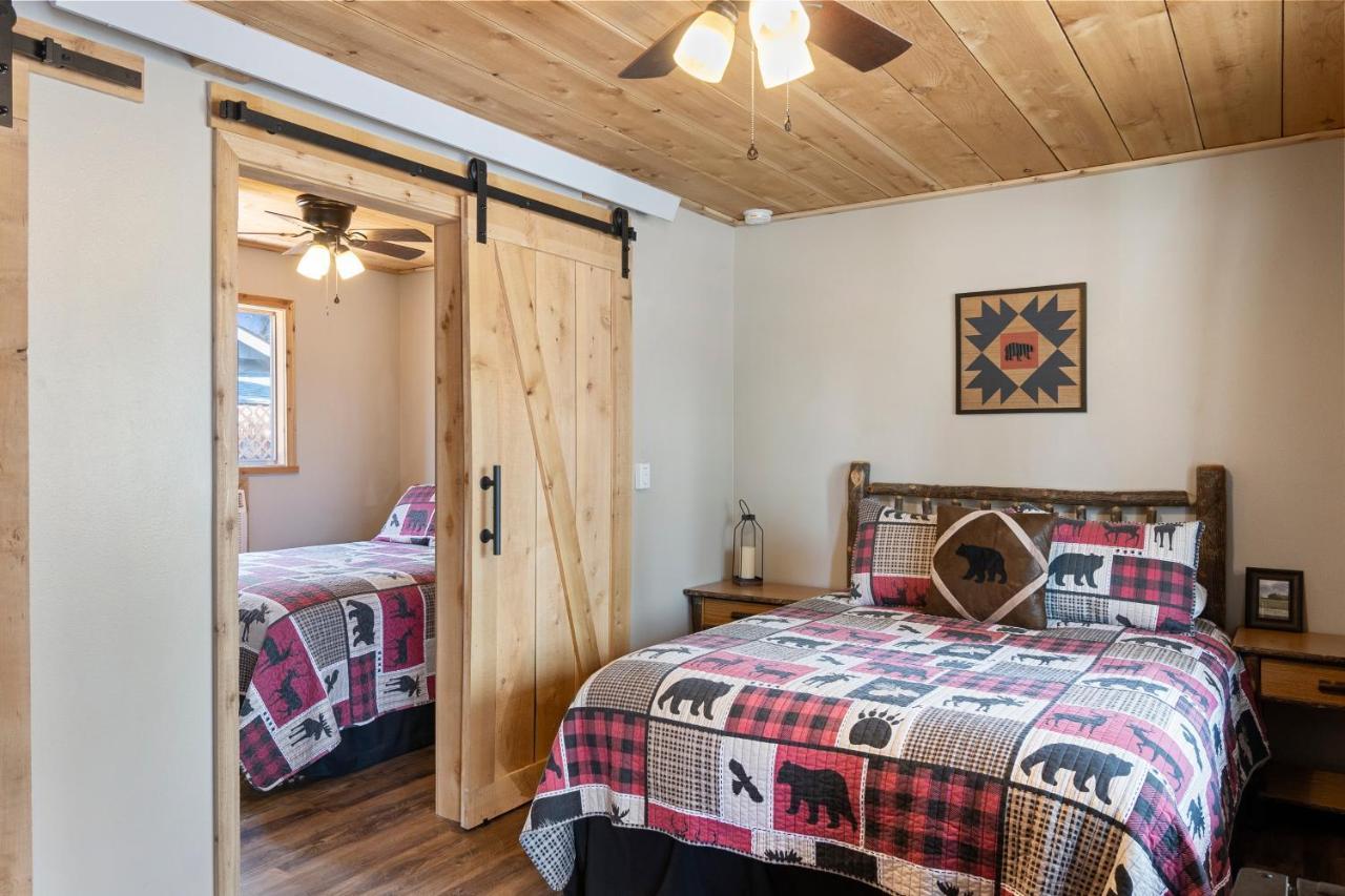 Lake Almanor Lodge チェスター エクステリア 写真