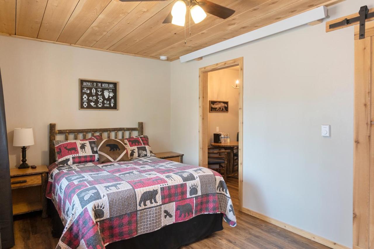 Lake Almanor Lodge チェスター エクステリア 写真